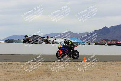 media/Jan-15-2022-CVMA (Sat) [[711e484971]]/Race 11 Amateur Supersport Middleweight/